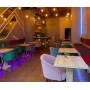 Truva - Poltrona Premium Contract personalizzata per locali in ecopelle, tessuto, velluto